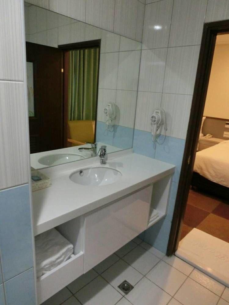 Chang Ti Metropolis Commercial Hotel Zhongli Zewnętrze zdjęcie