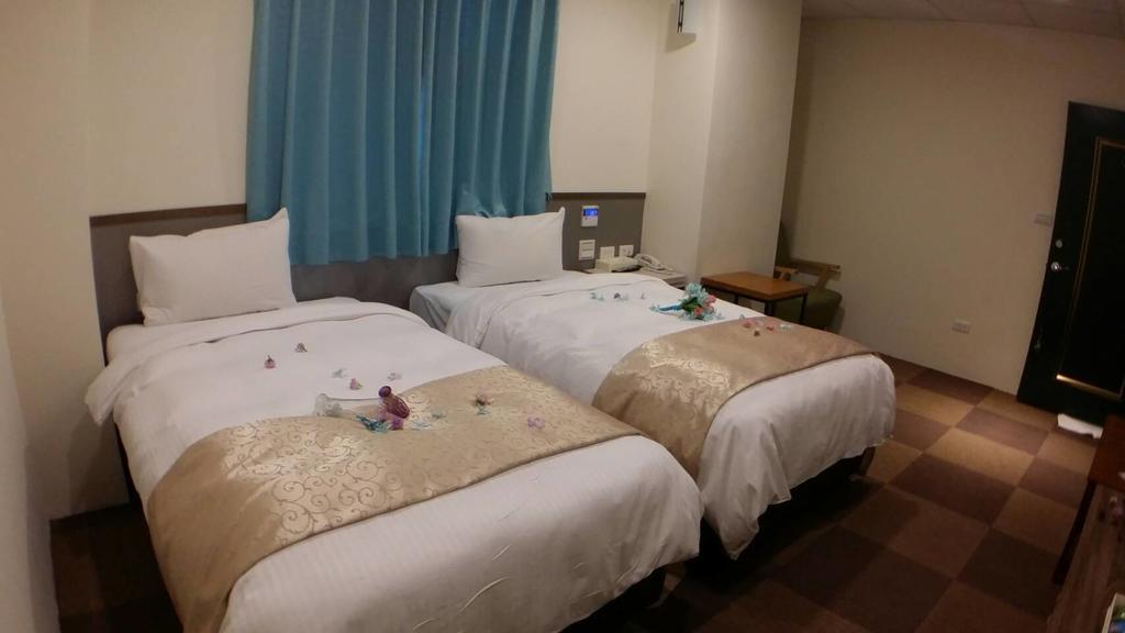 Chang Ti Metropolis Commercial Hotel Zhongli Zewnętrze zdjęcie