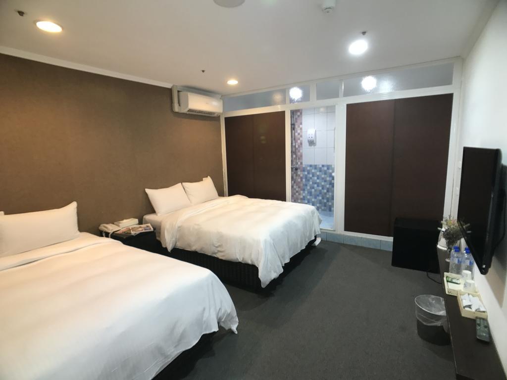 Chang Ti Metropolis Commercial Hotel Zhongli Zewnętrze zdjęcie
