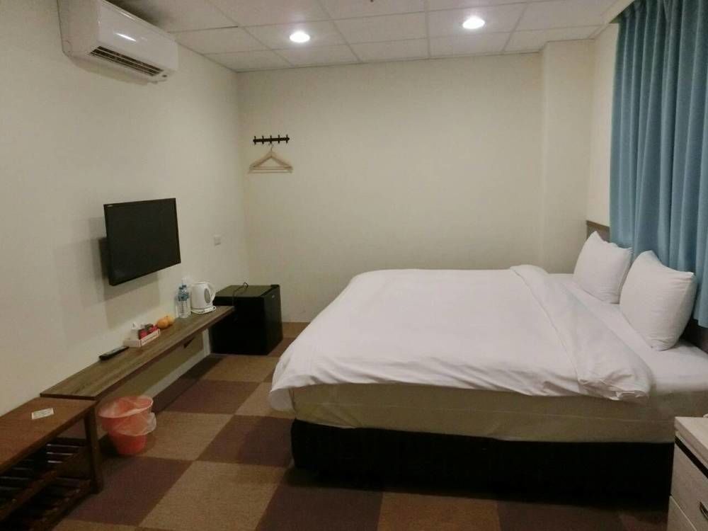 Chang Ti Metropolis Commercial Hotel Zhongli Zewnętrze zdjęcie